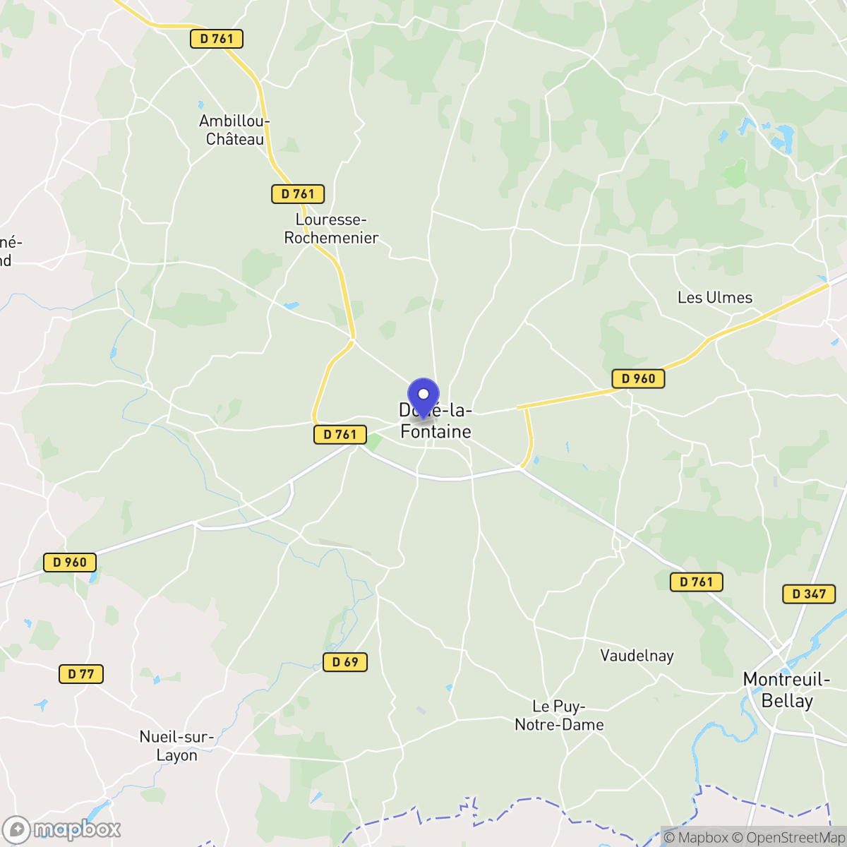 Doué-la-Fontaine, FR